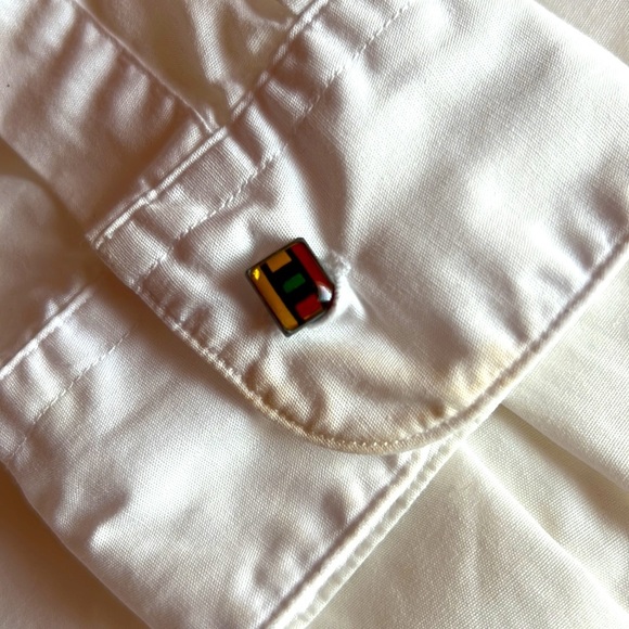 Wilke-Rodriguez men’s white long sleeve with artistic buttons szL - Picture 3 of 7